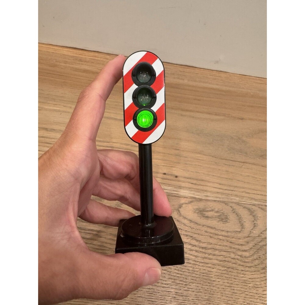 Brio World Light Signal Wooden Railway Train Accessory 33743